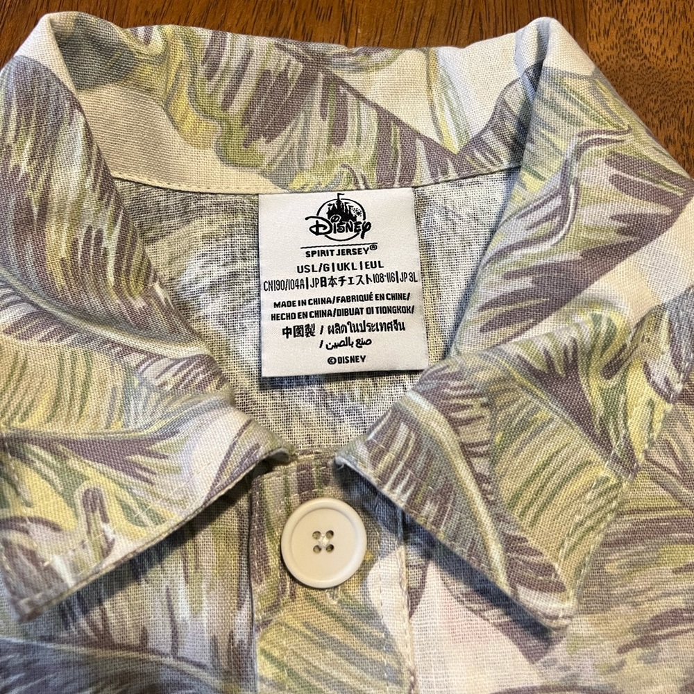 Disney Spirit Jersey Tropical Button Up Linen Shirt Long Sleeve *NWT* - Picture 7 of 7